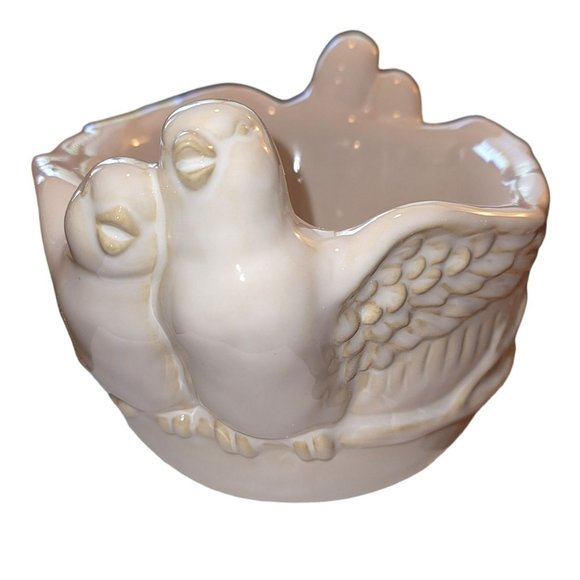 Pottery Barn Four Calling Birds Serving Bowl Twelve Days of Christmas NIB DH548 - Picture 6 of 9